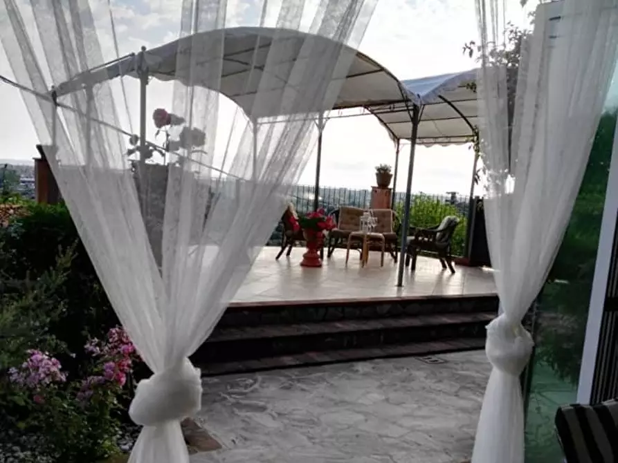 Immagine 10 di Rustico / casale in vendita  a Seravezza