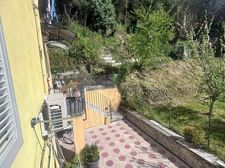 Immagine 2 di Appartamento in vendita  a Massa