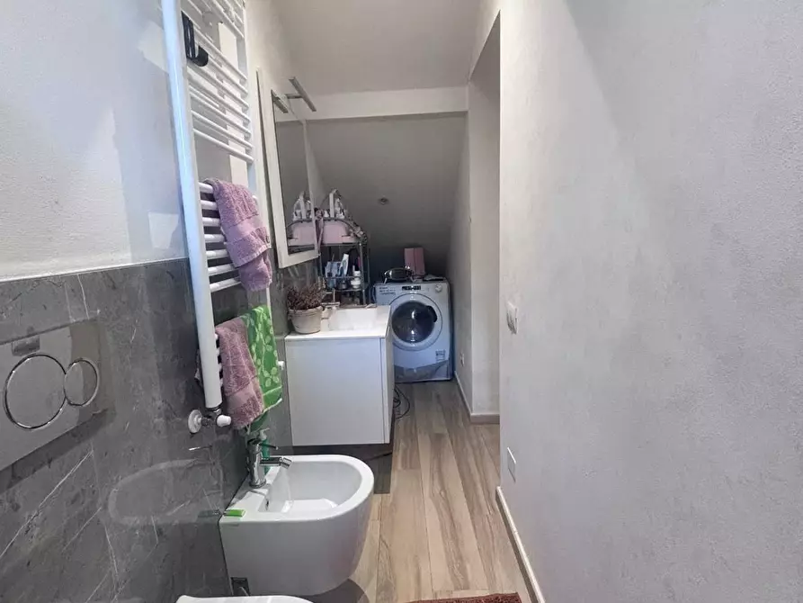 Immagine 14 di Appartamento in vendita  a Massa