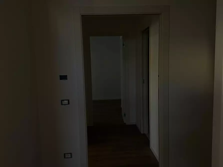 Immagine 8 di Appartamento in vendita  a Capraia E Limite