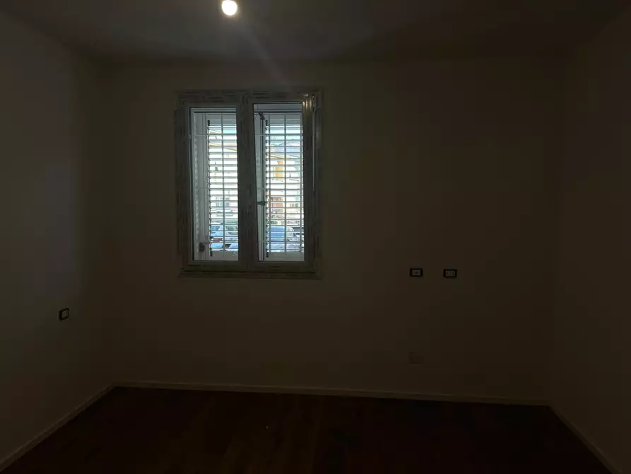 Immagine 6 di Appartamento in vendita  a Capraia E Limite