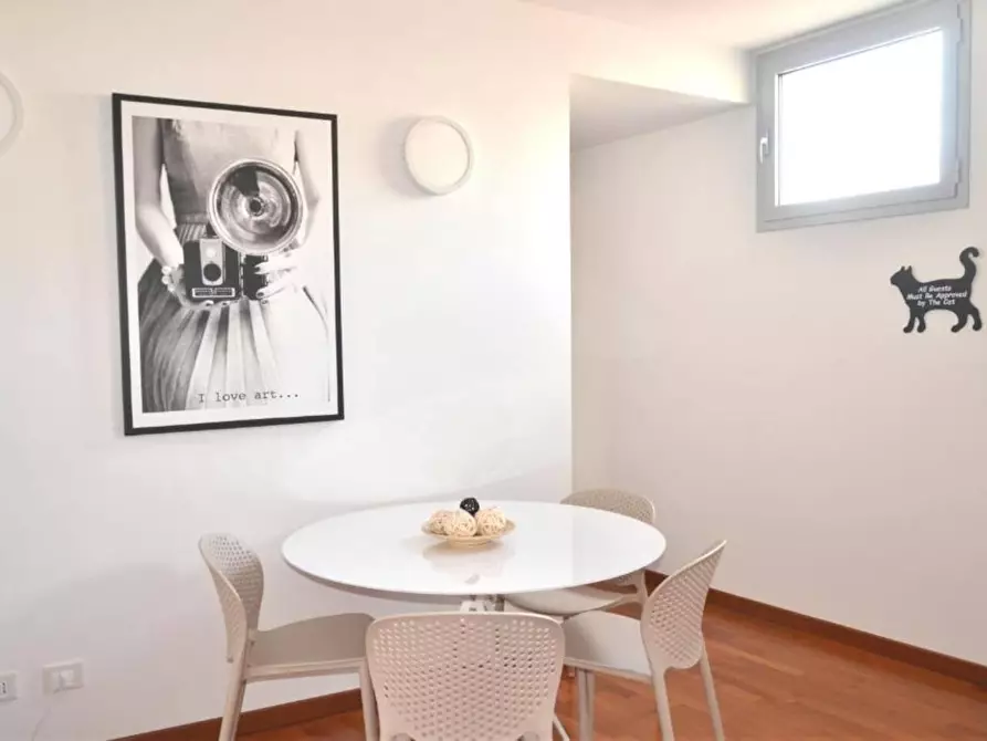 Immagine 4 di Appartamento in vendita  a Pisa