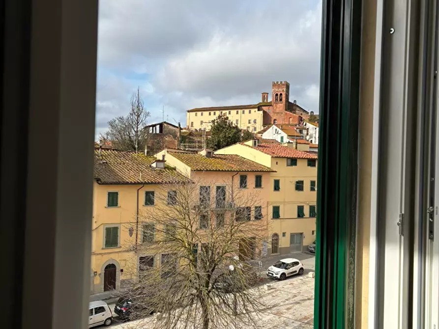 Immagine 11 di Appartamento in vendita  a Fucecchio