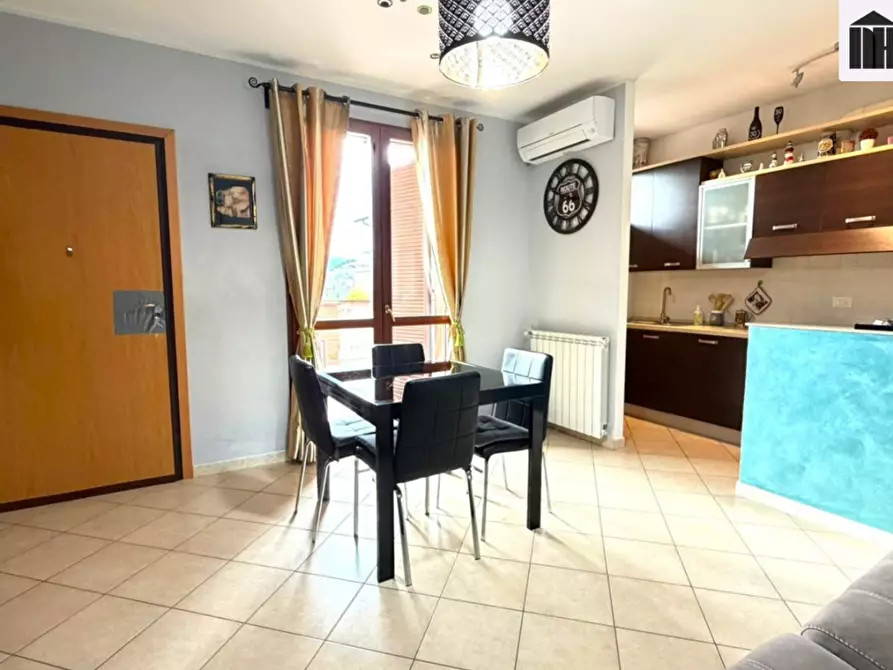 Immagine 12 di Appartamento in vendita  a Santa Maria A Monte