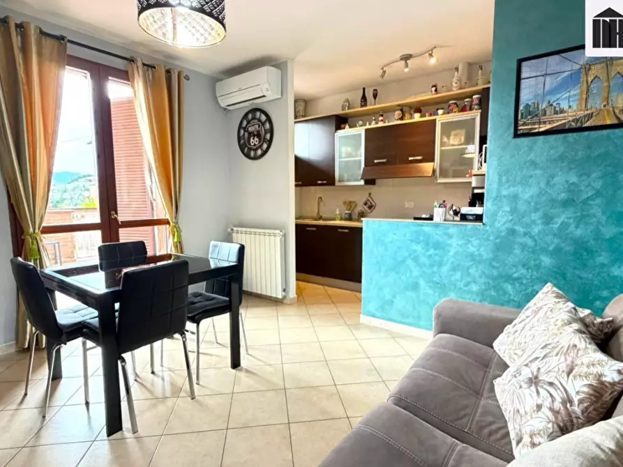 Immagine 8 di Appartamento in vendita  a Santa Maria A Monte