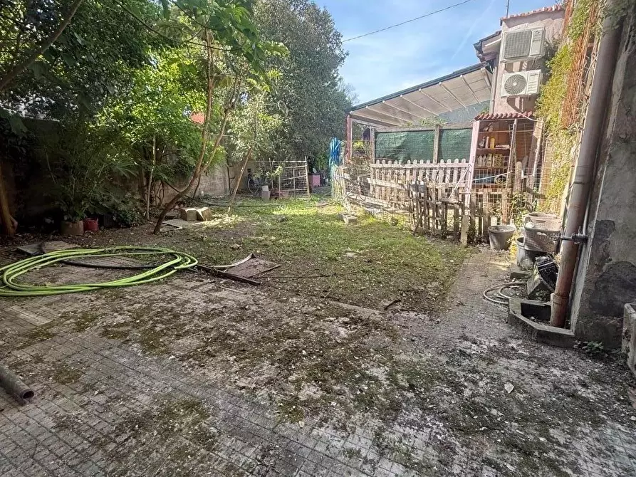 Immagine 30 di Terratetto in vendita  a Cascina