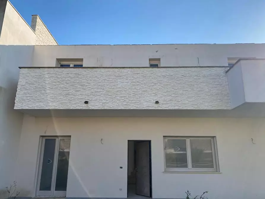 Immagine 14 di Casa bifamiliare in vendita  a Livorno