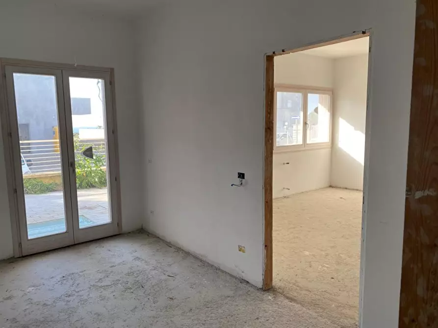 Immagine 4 di Casa bifamiliare in vendita  a Livorno