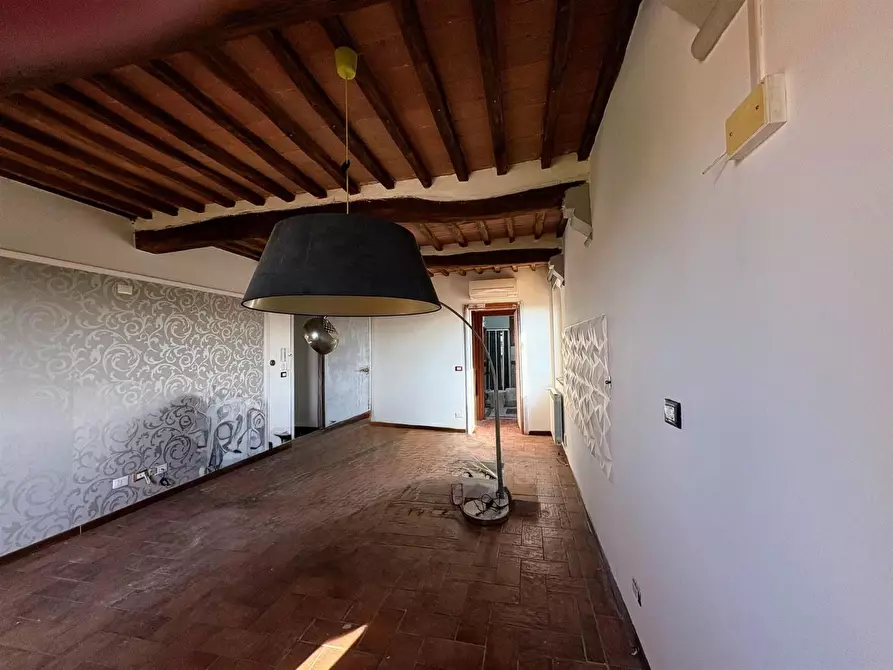 Immagine 10 di Appartamento in vendita  a Cascina