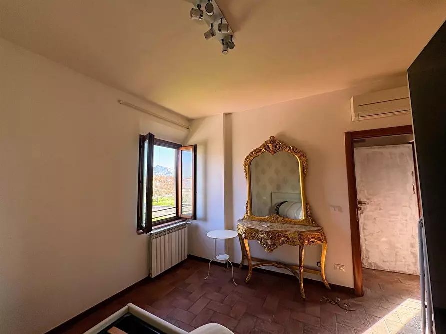 Immagine 3 di Appartamento in vendita  a Cascina