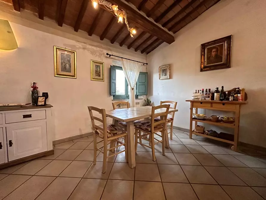 Immagine 11 di Appartamento in vendita  a Calcinaia