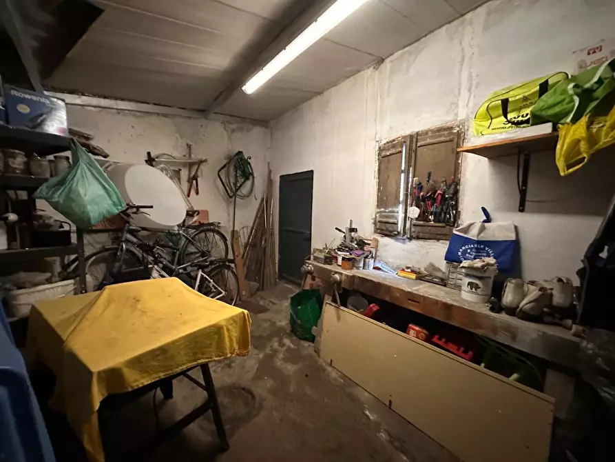 Immagine 37 di Appartamento in vendita  a Calcinaia