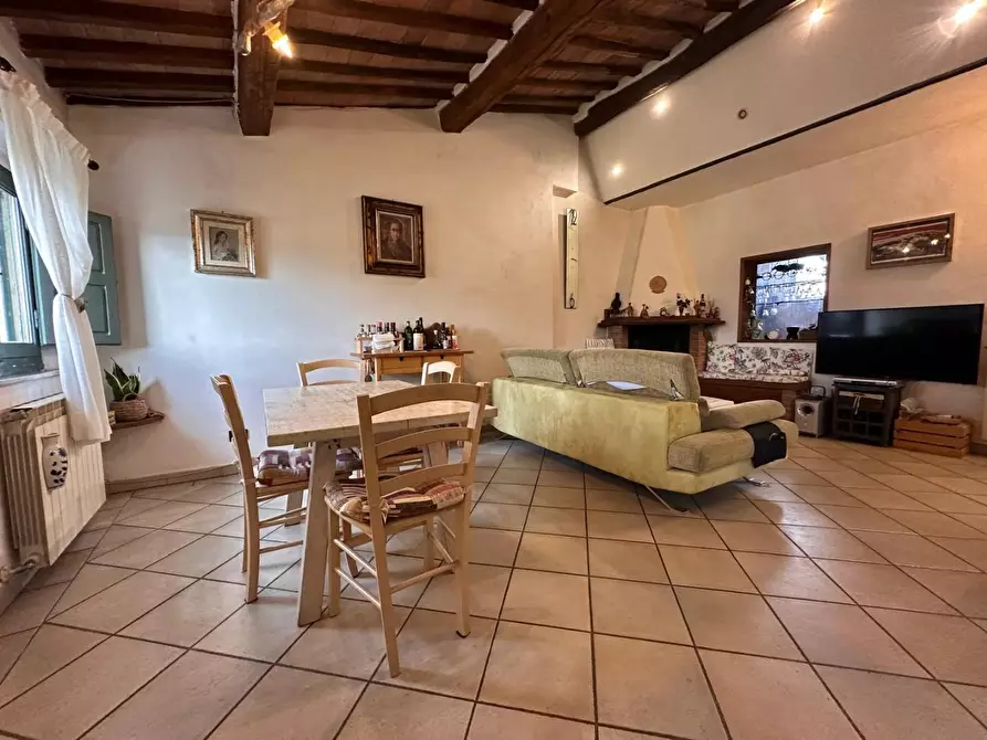 Immagine 2 di Appartamento in vendita  a Calcinaia