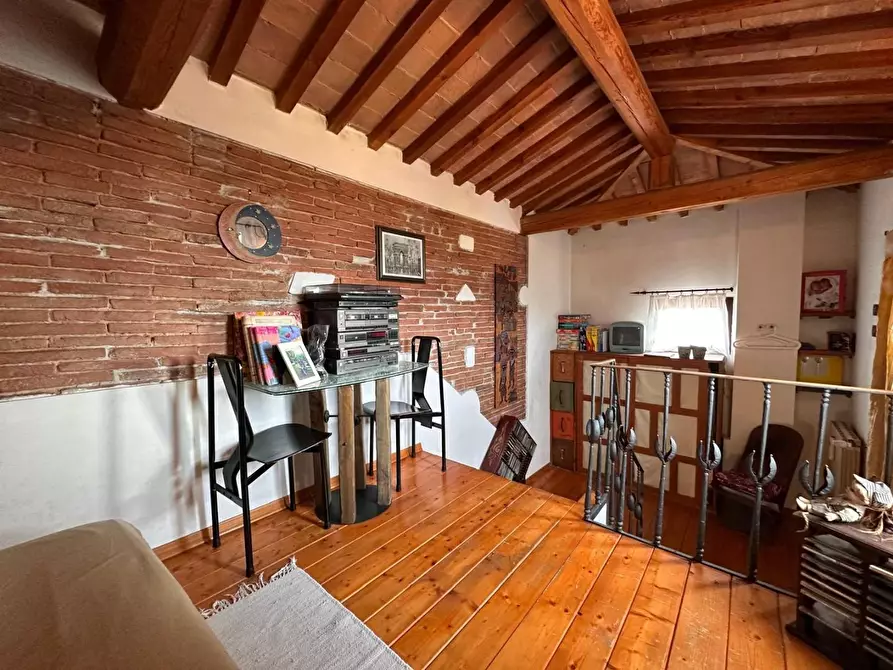 Immagine 30 di Appartamento in vendita  a Calcinaia