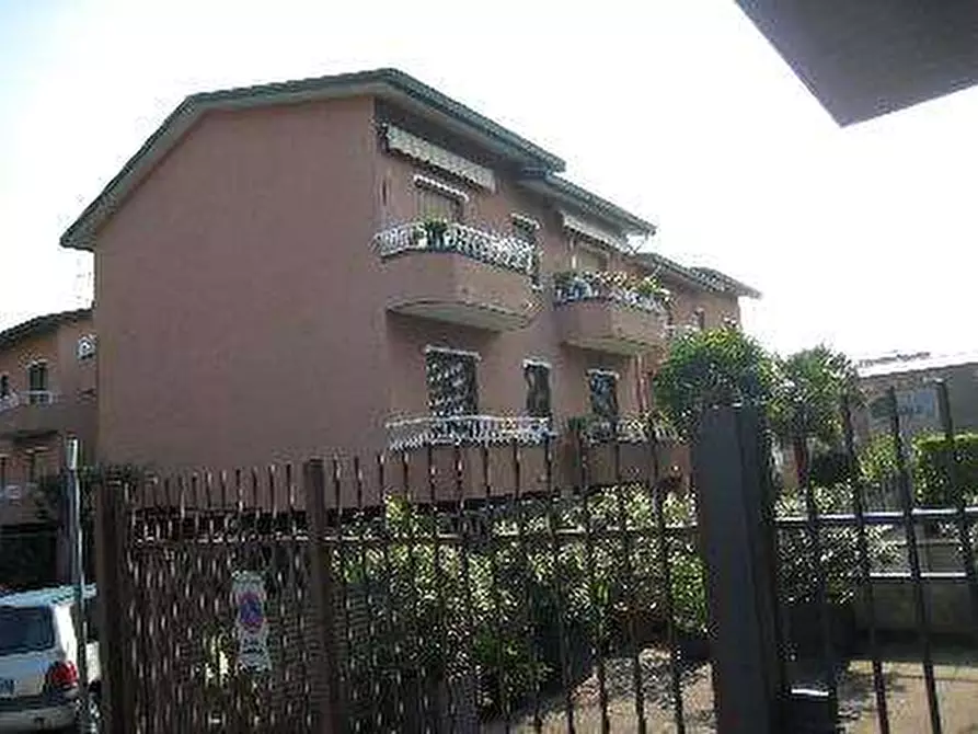 Immagine 67 di Appartamento in vendita  a Seregno