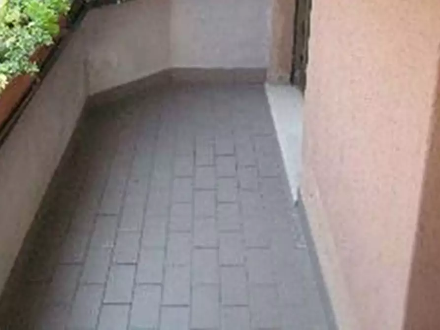 Immagine 11 di Appartamento in vendita  a Seregno