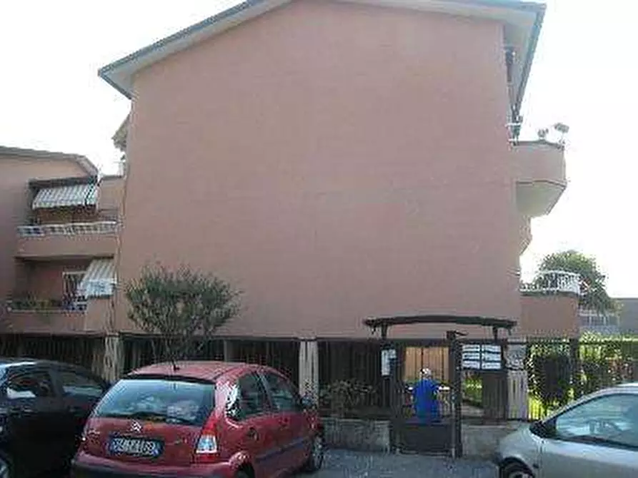 Immagine 68 di Appartamento in vendita  a Seregno