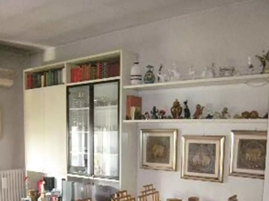 Immagine 52 di Appartamento in vendita  a Seregno