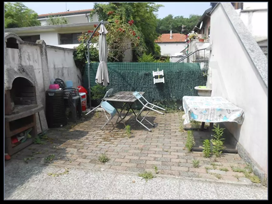 Immagine 9 di Appartamento in vendita  a Limbiate