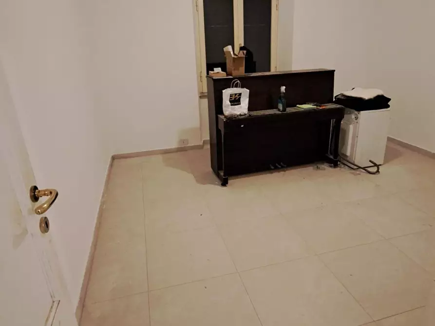 Immagine 3 di Appartamento in vendita  a Viareggio