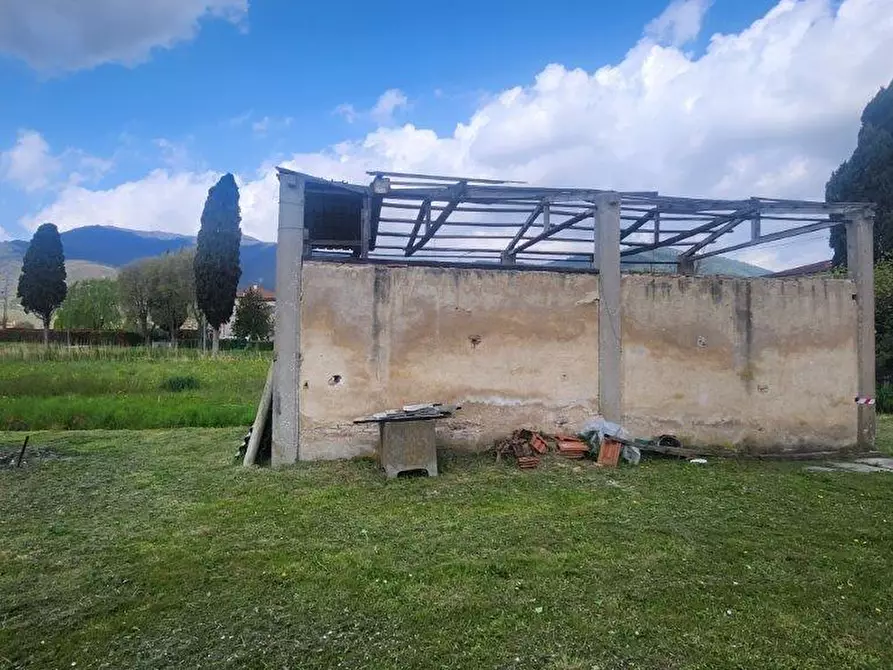 Immagine 22 di Rustico / casale in vendita  a Vicopisano