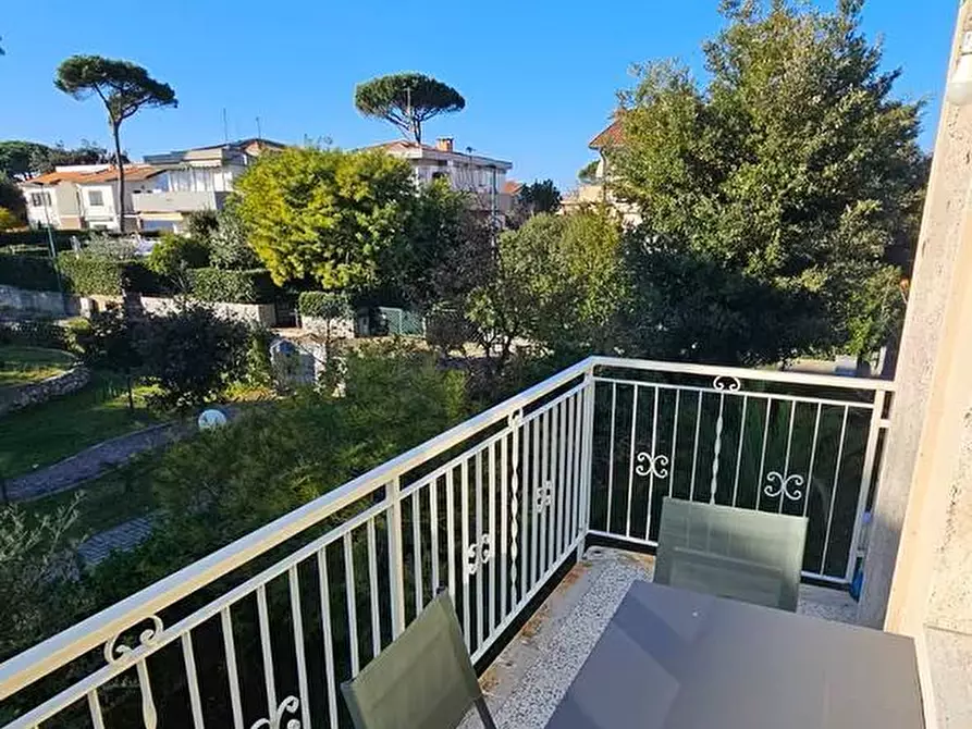 Immagine 2 di Appartamento in affitto  a Pisa