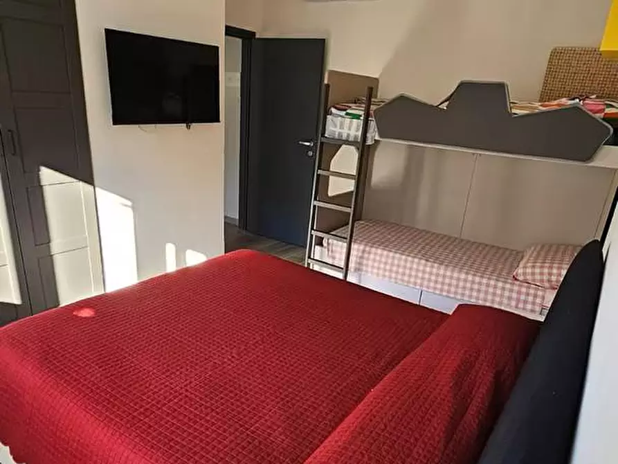 Immagine 5 di Appartamento in affitto  a Pisa