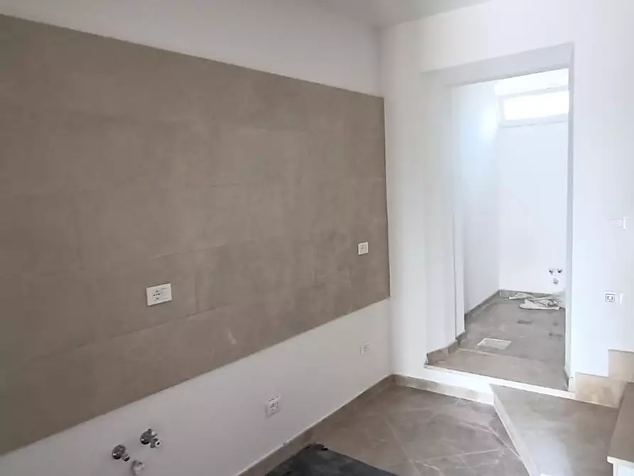 Immagine 1 di Terratetto in vendita  a San Giuliano Terme