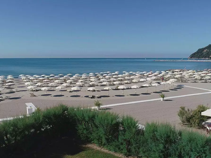 Immagine 26 di Appartamento in vendita  a Sarzana