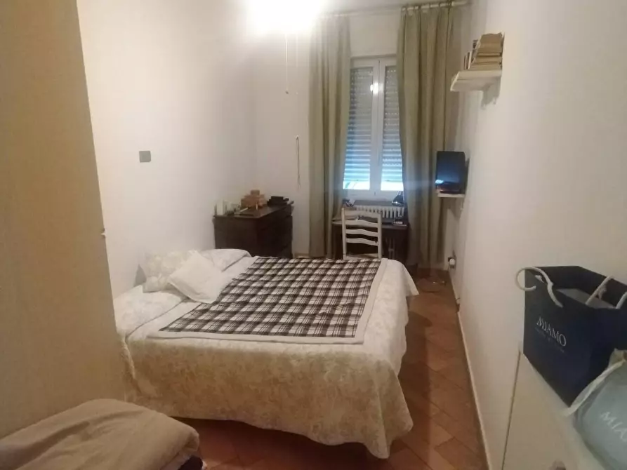 Immagine 12 di Appartamento in vendita  a Massa