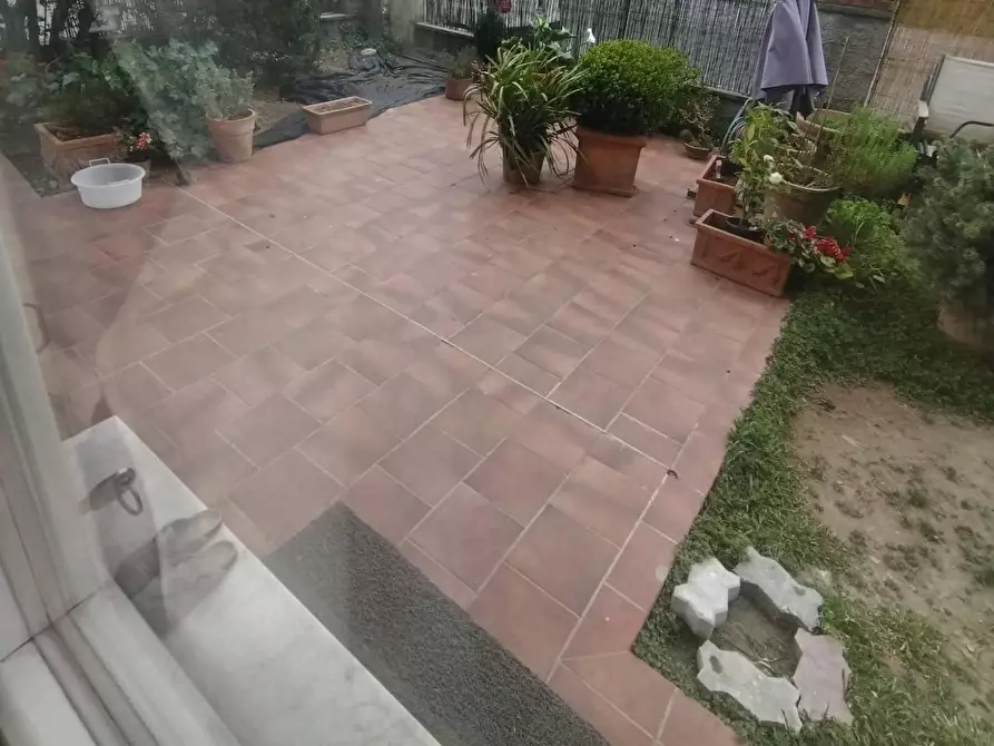 Immagine 19 di Appartamento in vendita  a Massa