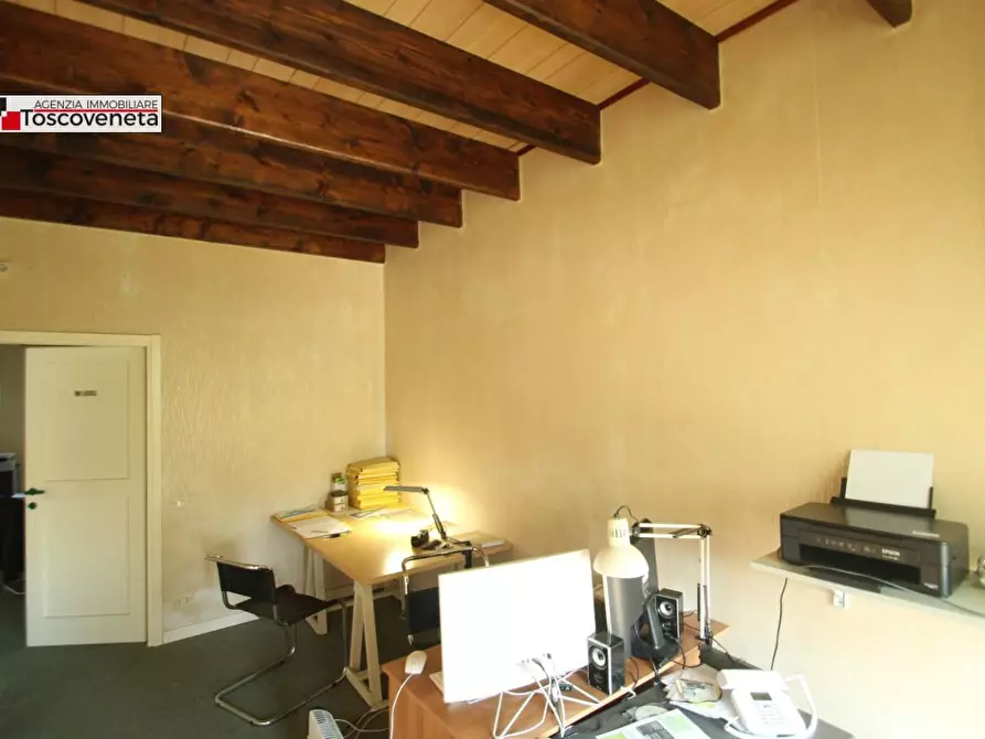 Immagine 9 di Terratetto in vendita  a Lucca