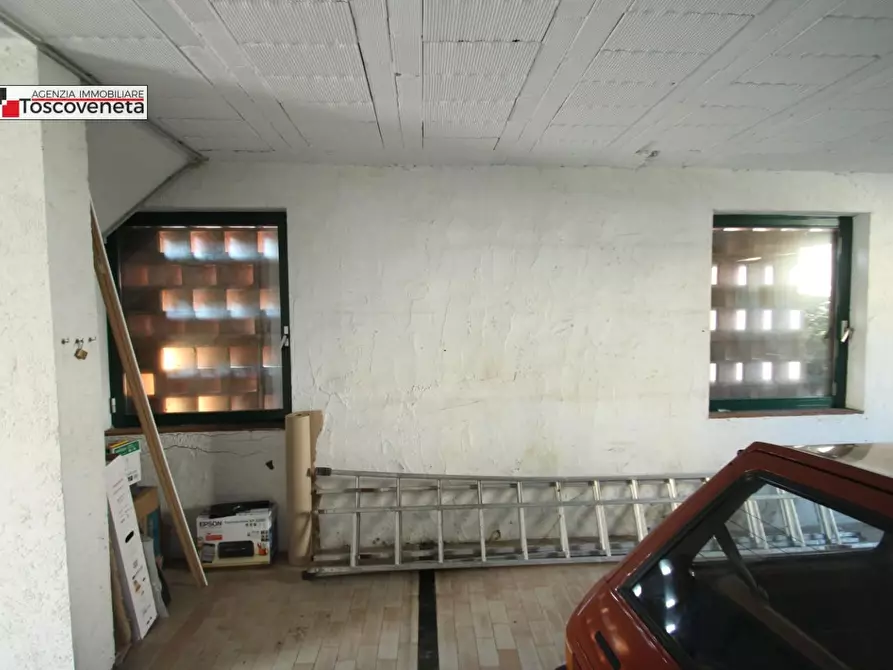 Immagine 17 di Terratetto in vendita  a Lucca