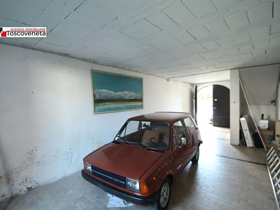 Immagine 15 di Terratetto in vendita  a Lucca