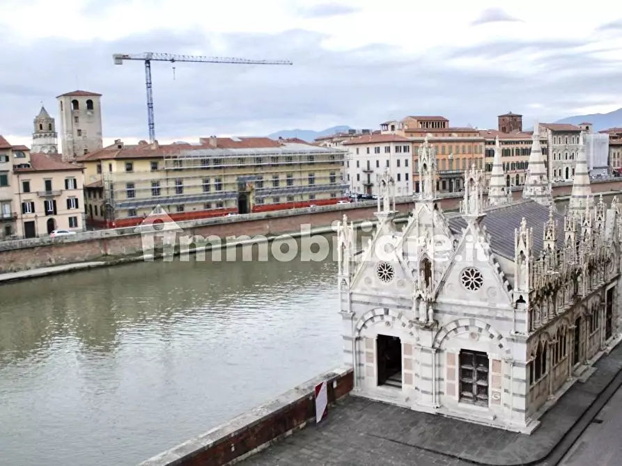 Immagine 1 di Appartamento in vendita  a Pisa