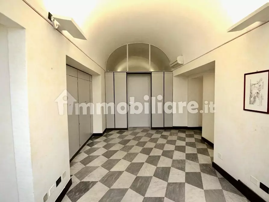 Immagine 11 di Appartamento in vendita  a Pisa