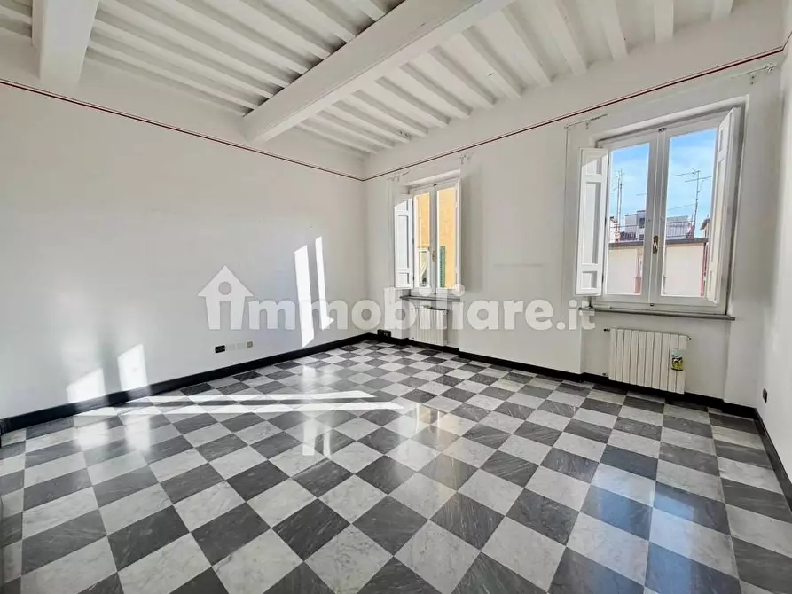 Immagine 30 di Appartamento in vendita  a Pisa
