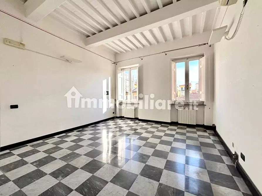 Immagine 20 di Appartamento in vendita  a Pisa