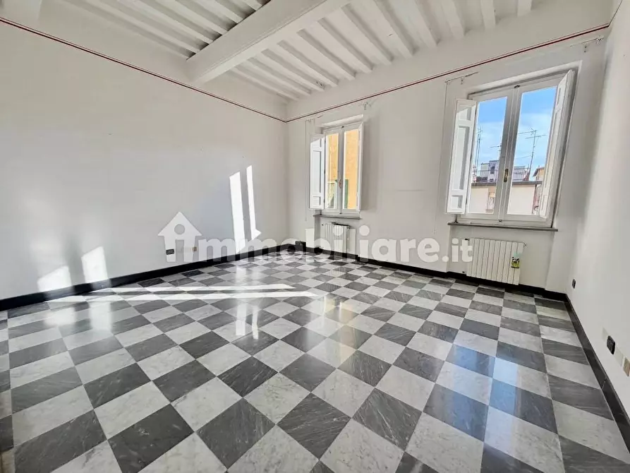 Immagine 29 di Appartamento in vendita  a Pisa