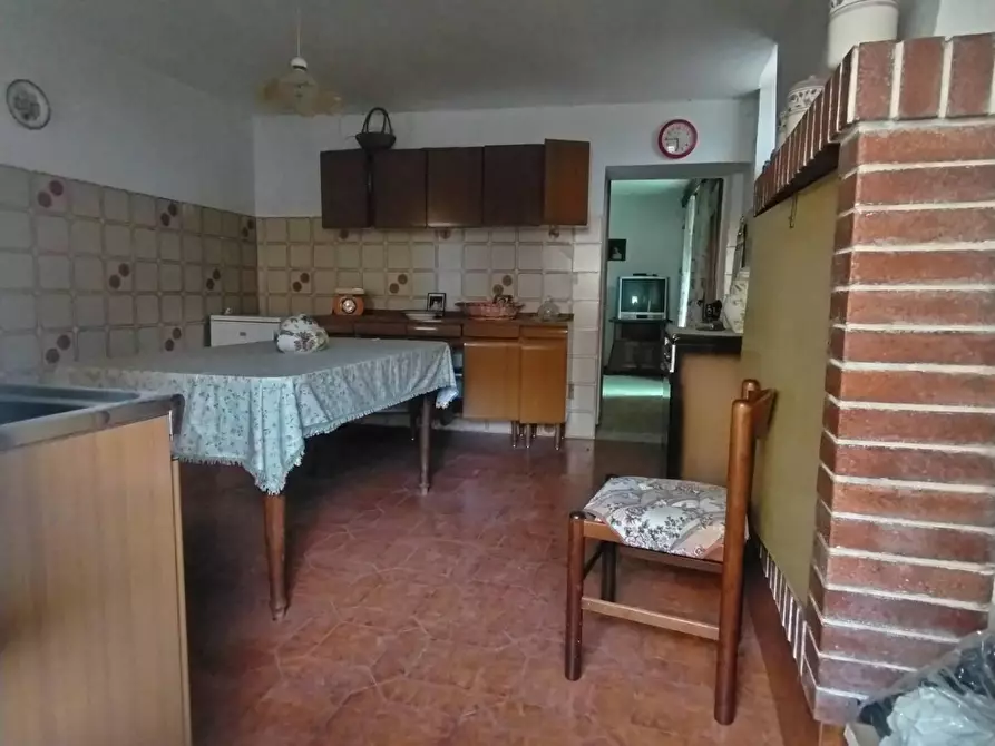 Immagine 22 di Terratetto in vendita  a Massa