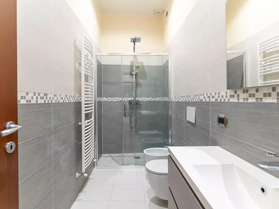 Immagine 10 di Appartamento in affitto  a Empoli