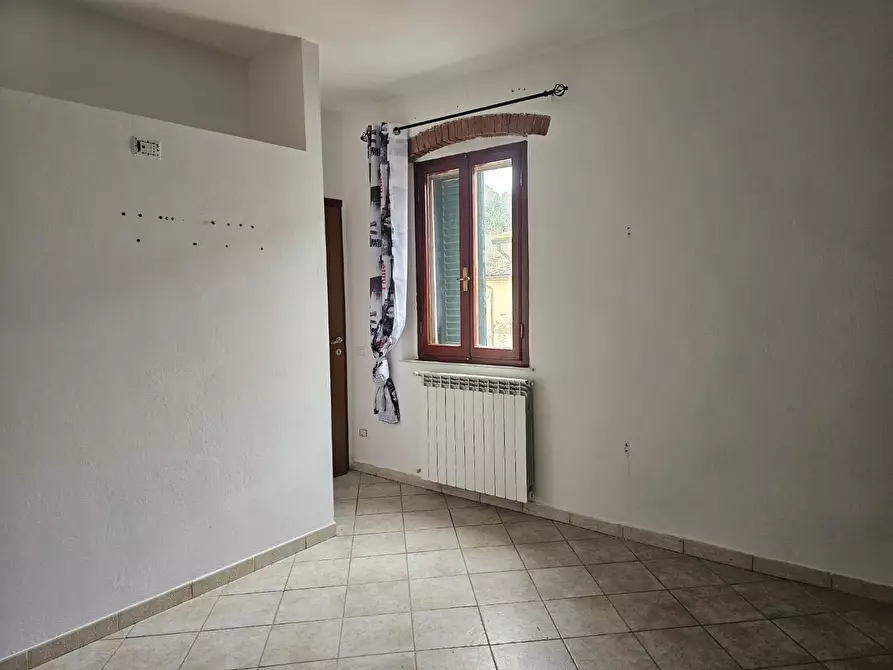 Immagine 12 di Appartamento in vendita  a Fauglia