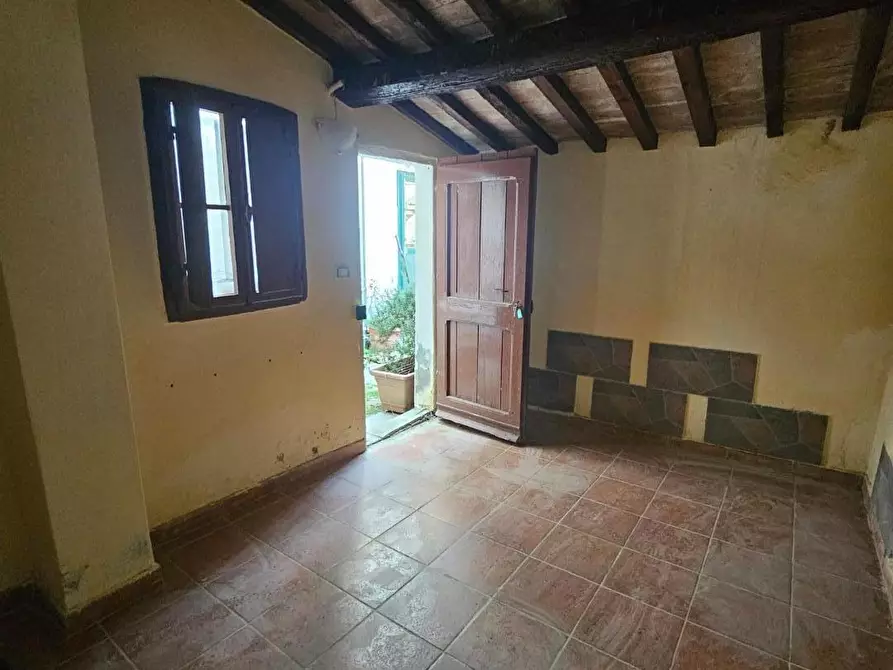 Immagine 17 di Appartamento in vendita  a Fauglia