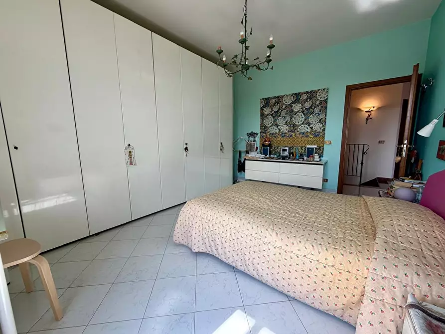 Immagine 27 di Villetta a schiera in vendita  a Empoli