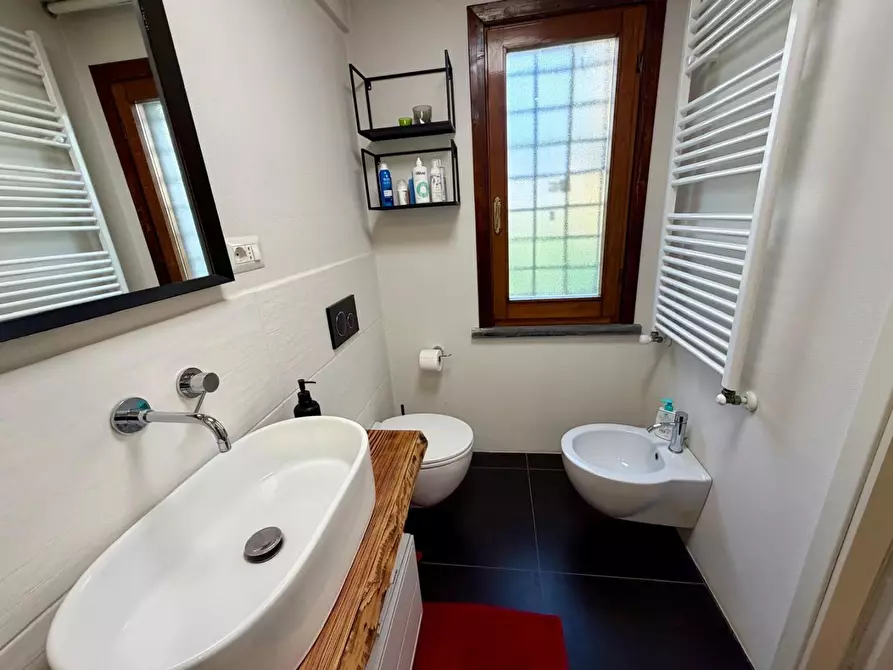 Immagine 58 di Villetta a schiera in vendita  a Empoli