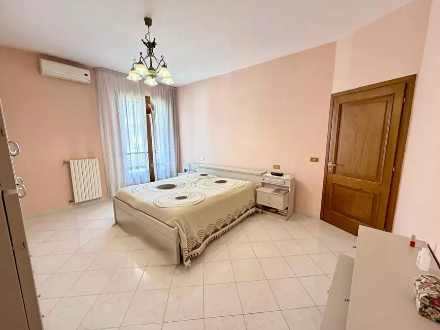 Immagine 32 di Villetta a schiera in vendita  a Empoli