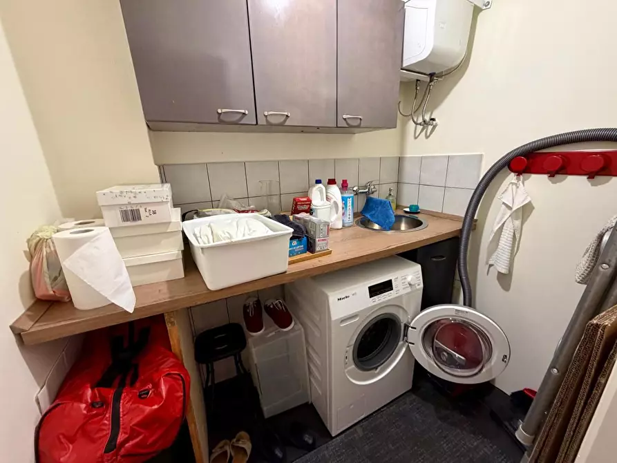 Immagine 59 di Villetta a schiera in vendita  a Empoli