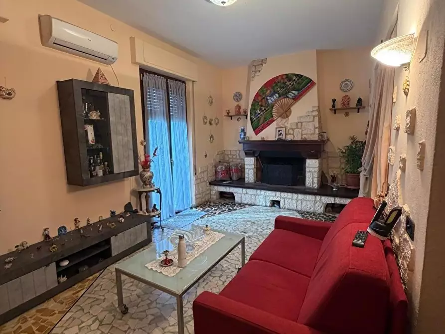 Immagine 5 di Terratetto in vendita  a Castelnuovo Magra