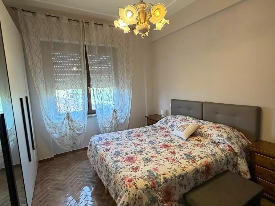 Immagine 15 di Terratetto in vendita  a Castelnuovo Magra