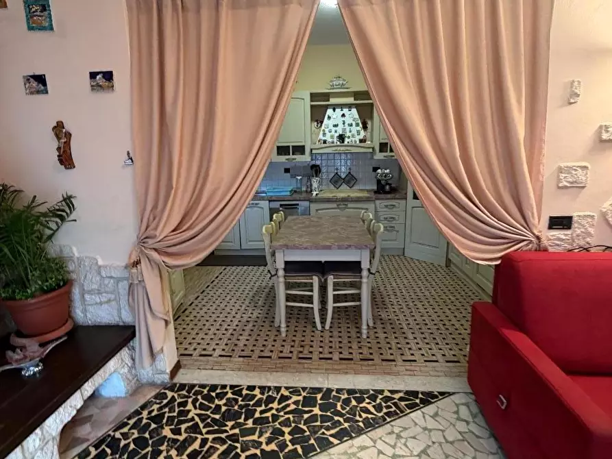 Immagine 3 di Terratetto in vendita  a Castelnuovo Magra